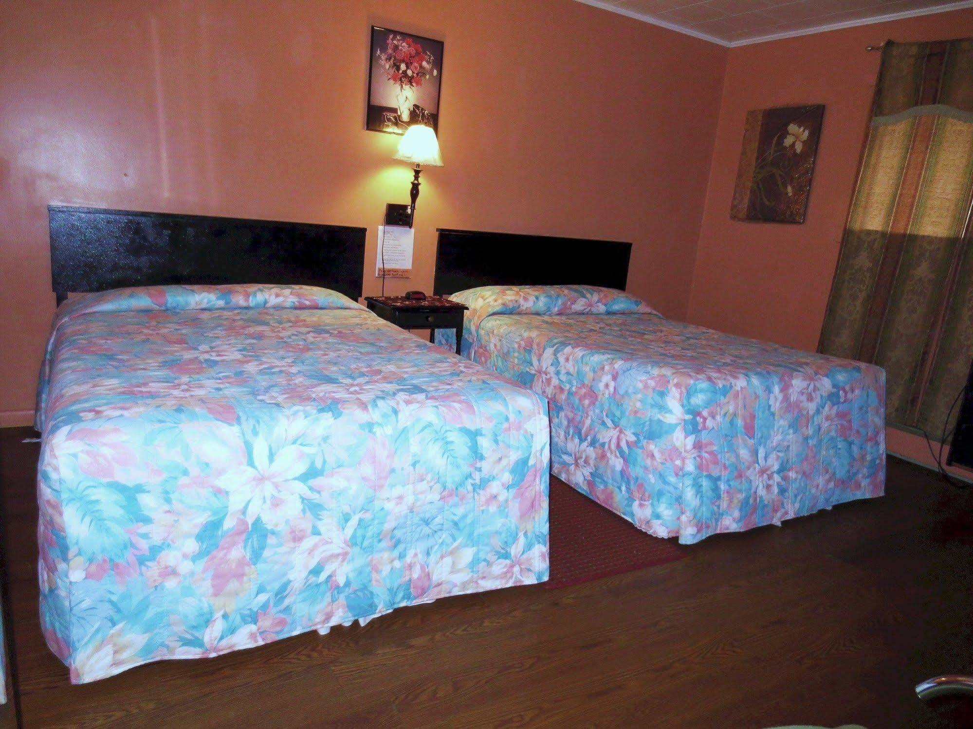 Four Seasons Motel Катскілл Екстер'єр фото